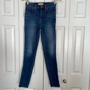Madewell 10” high rise skinny jean size 26T/L29/1/2